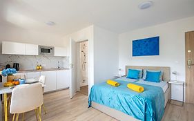 Green Avenue Apartments A